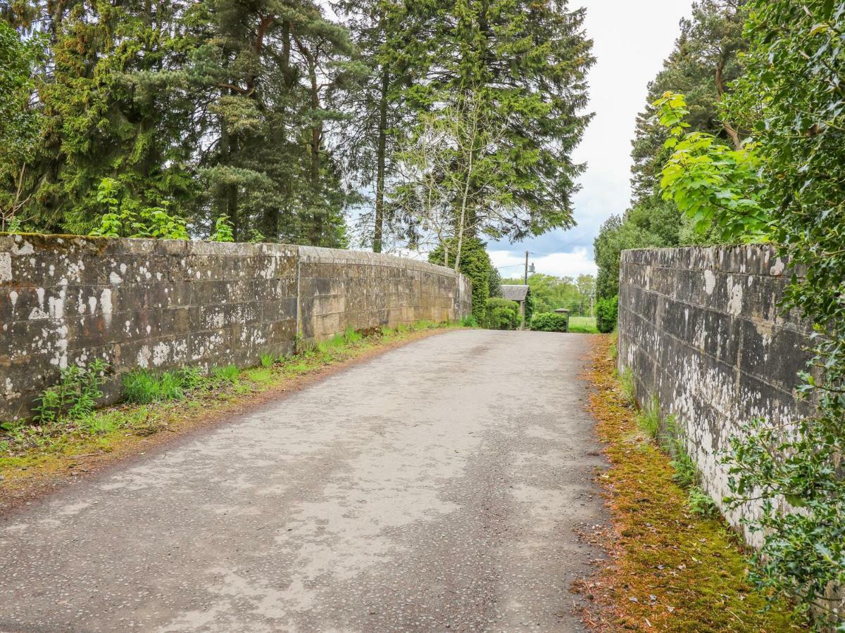 Gate Lodge West Calder Exterior foto